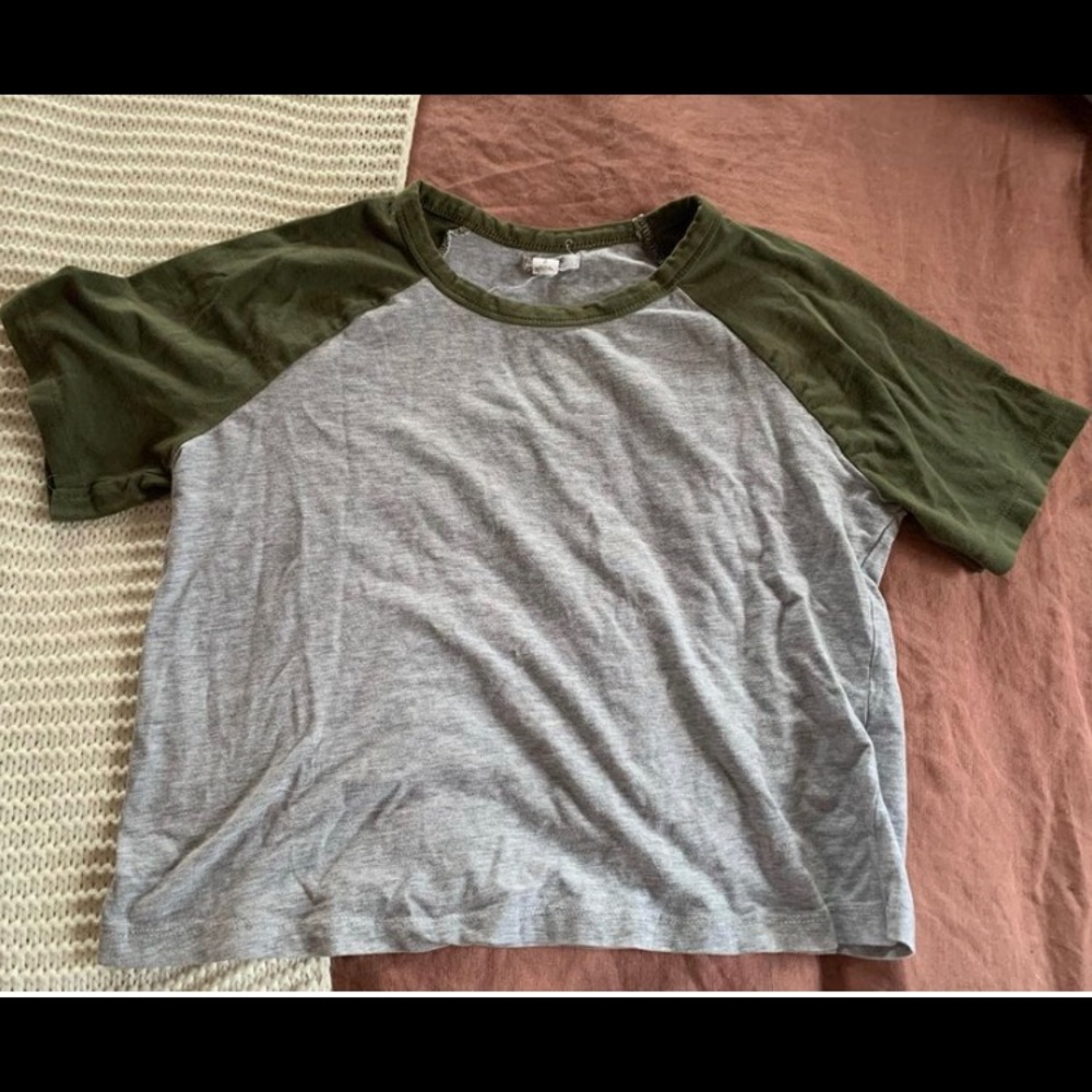 Three T shirt set (Free add-on)